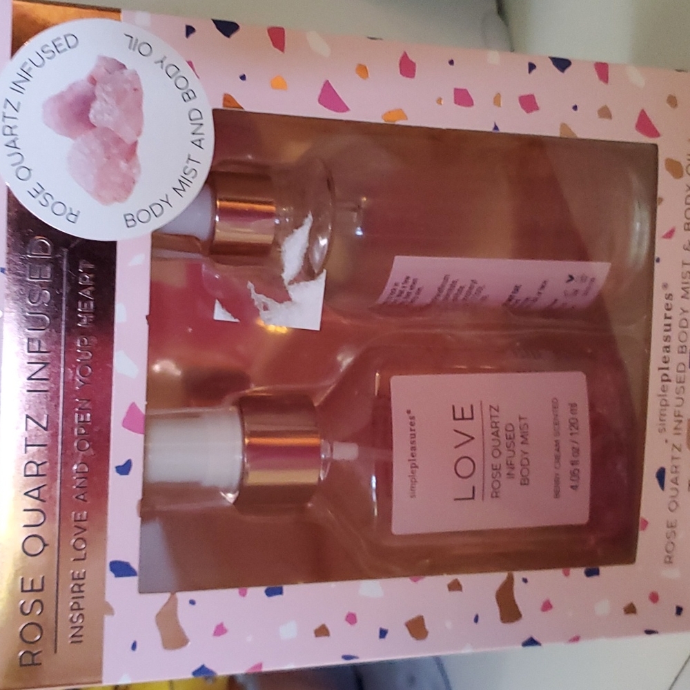 Body mist and Body oil
